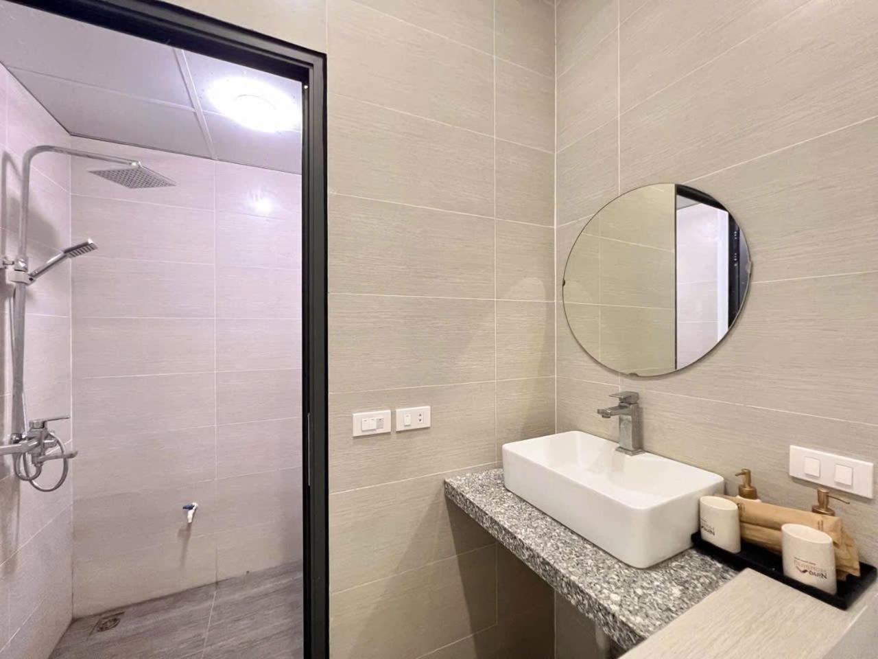 Nine Housing 290 Kim Ma Aparthotel Hanoi Luaran gambar