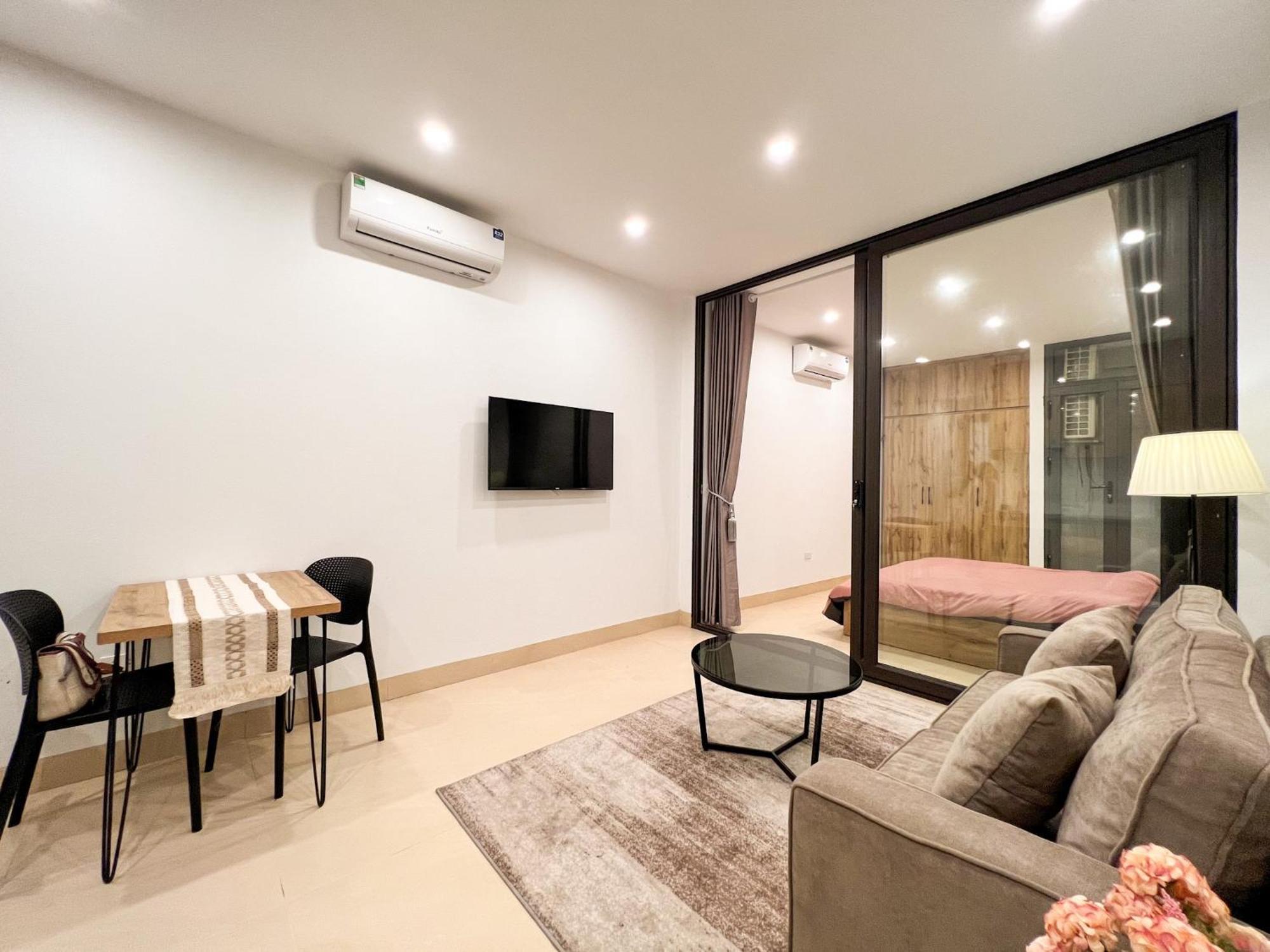 Nine Housing 290 Kim Ma Aparthotel Hanoi Luaran gambar